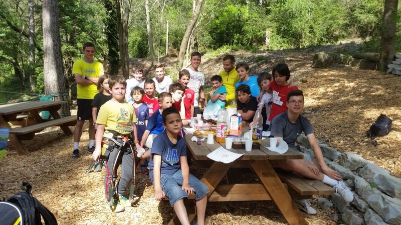 Sortie sportive avec des jeunes de club de sport vers Anduze