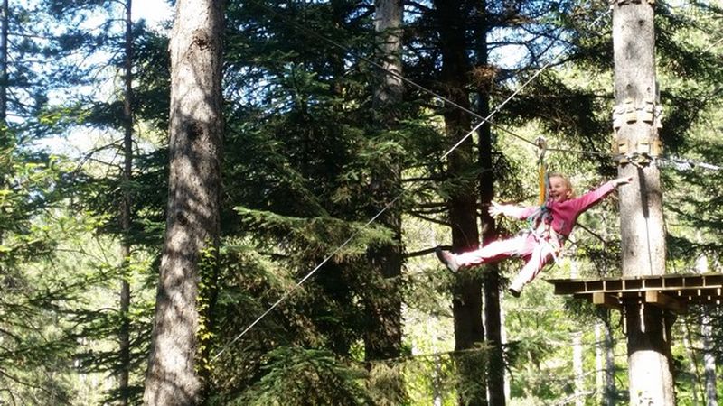 Parc de loisirs pour enfants de 4 à 7 ans -  Accrobranche en forêt, parcours aventure dans le Gard