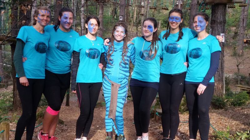 EVJF activité originale proche de sommières dans le gard dans un parc avec des jeux