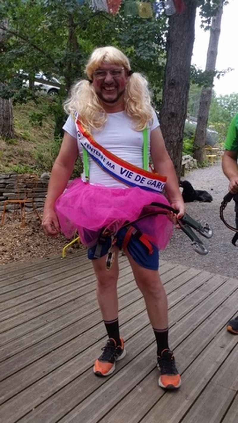 ou fêter un enterrement vie de garçon Hérault