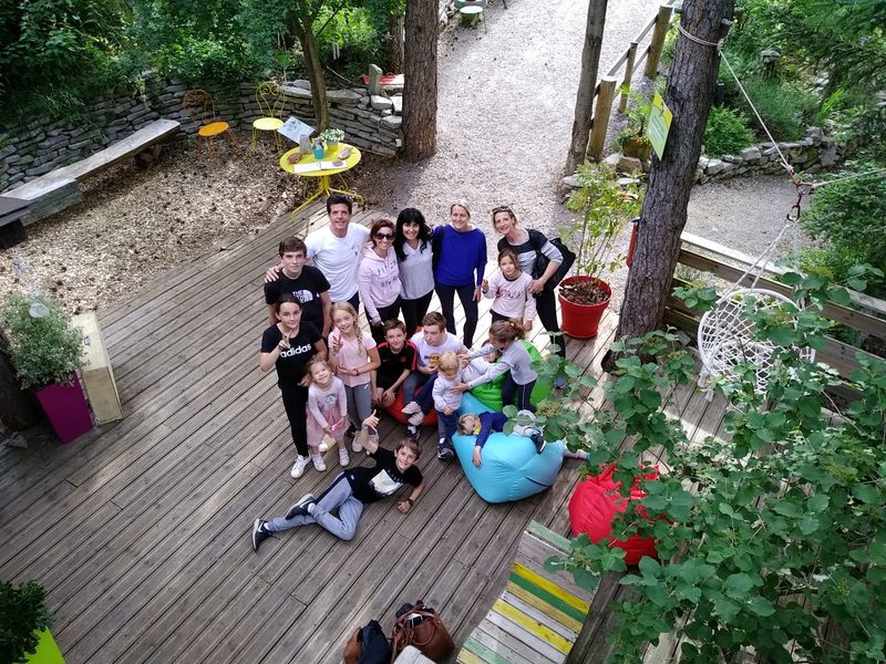 parc familial avec des jeux pour les petits et les grands vers Montpellier