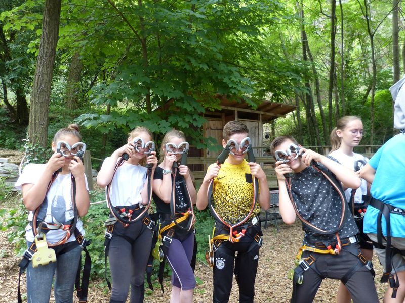 sortie de groupe scolaires, de colonies de vacances dans un parc de loisirs dans les Cévennes