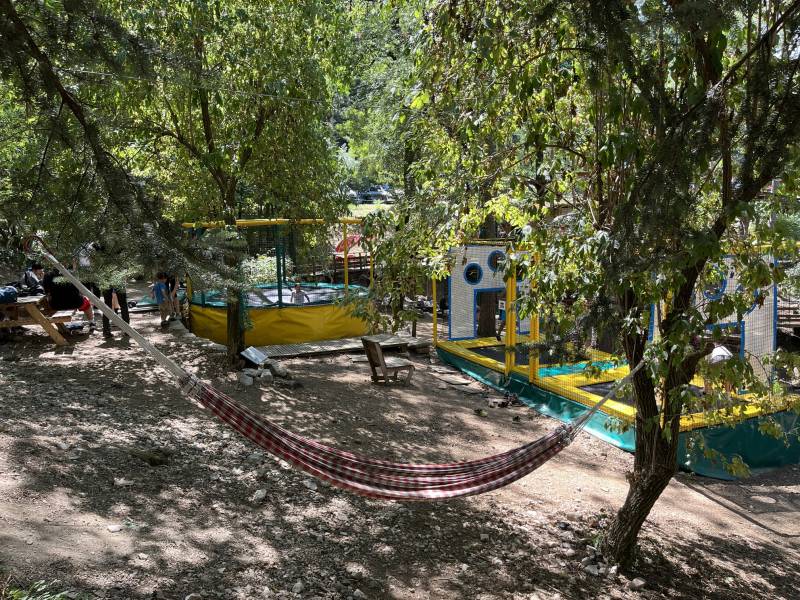 parc de loisirs et accrobranche pour toute la famille avec des jeux pour enfants et ados et adultes proche de Beziers