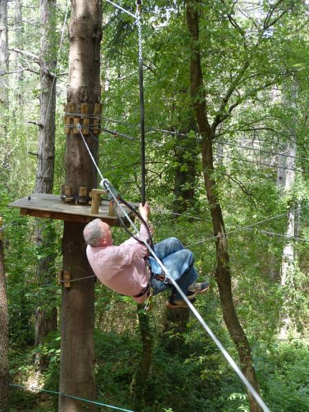 parc accrobranche avec des grandes tyroliennes vers Montpellier