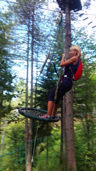 parc accrobranche difficile pour adultes dans le Gard